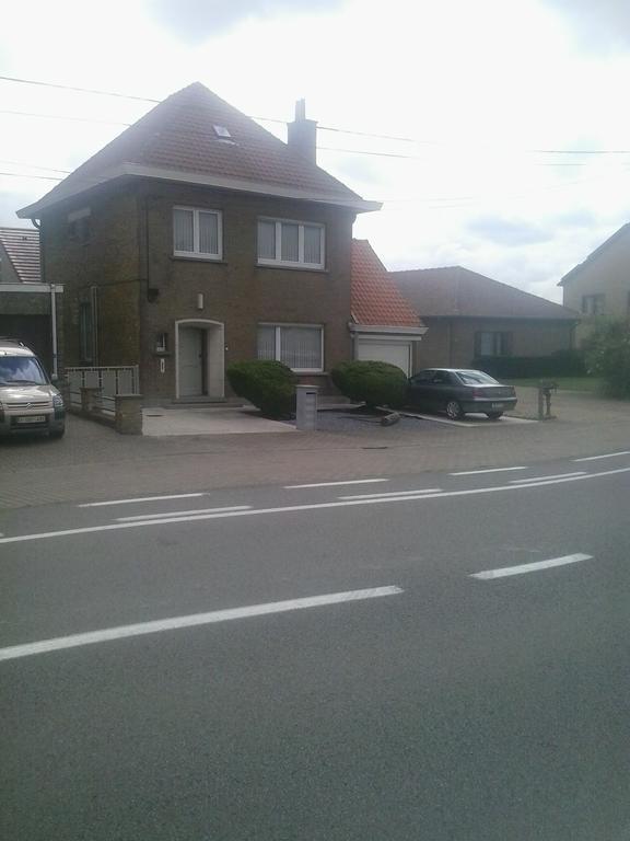 Guesthouse Sisa Veurne Exterior foto